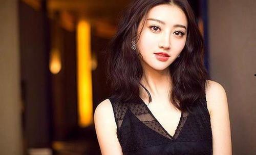 娱乐圈最新爆料知乎女神,知乎女神神秘恋情曝光!  第3张 娱乐圈最新爆料知乎女神,知乎女神神秘恋情曝光!  第3张